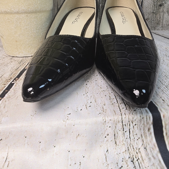 CABRIZI HOLLY CROC EMBOSSED GLOSSY BLACK HEELS PUMPS WOMENS 7.5 EUC - Picture 5 of 13